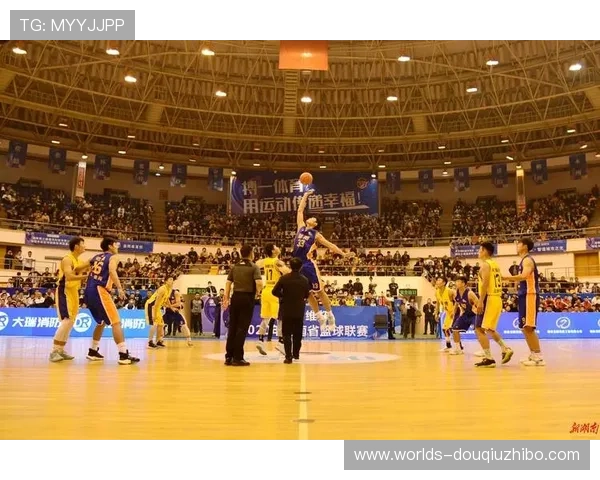 体育迷必备斗球直播免费体育直播软件,实时更新热门赛事高清直播